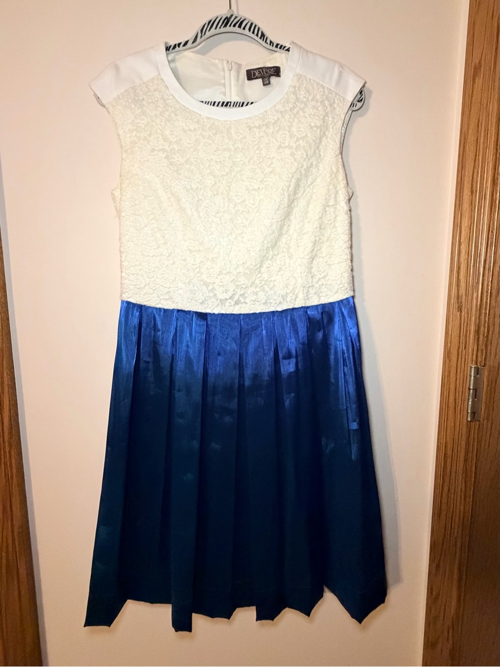 Vintage Devore Lace Colorblock Midi Dress Size 48 (sz 8-10) Blue White